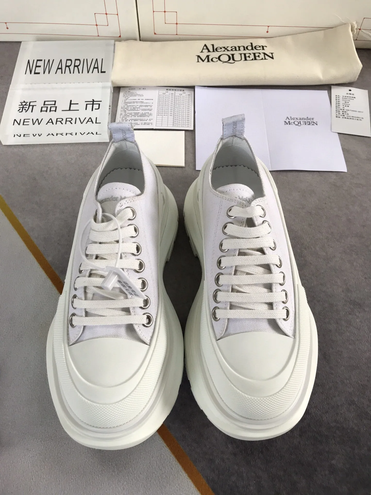 Alexander McQueen Tread Slick Lace Up Cotton White For Men 604257W4MV29000