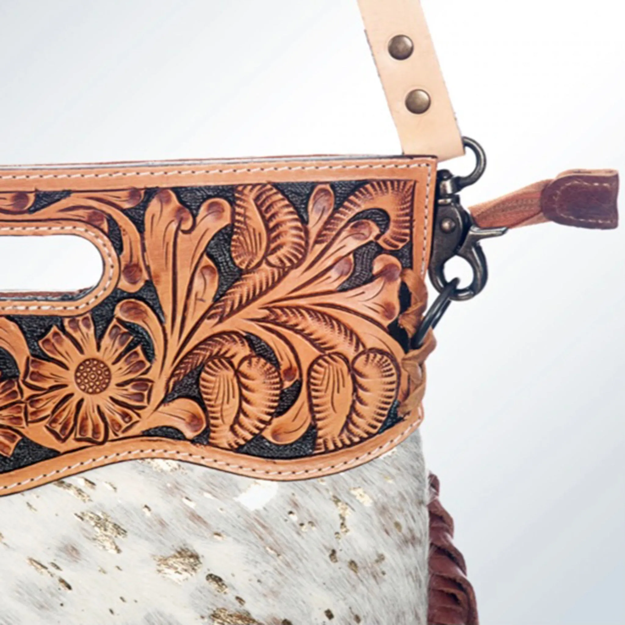 American Darling Cowhide/Fringe Purse