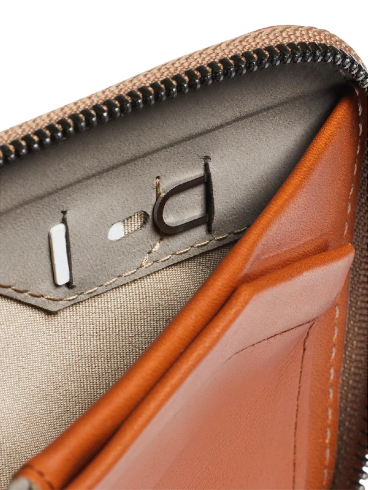 Bellroy Zip Wallet Terracotta RFID