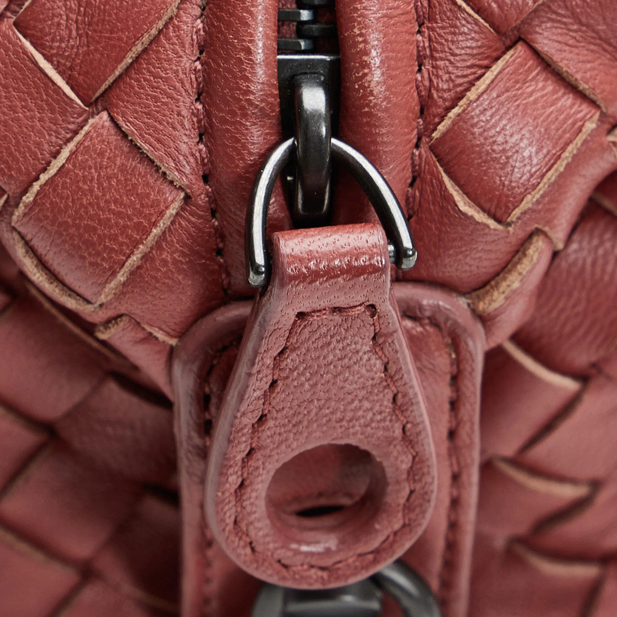 Bottega Veneta Intrecciato Montaigne (SHG-HfcnKN)