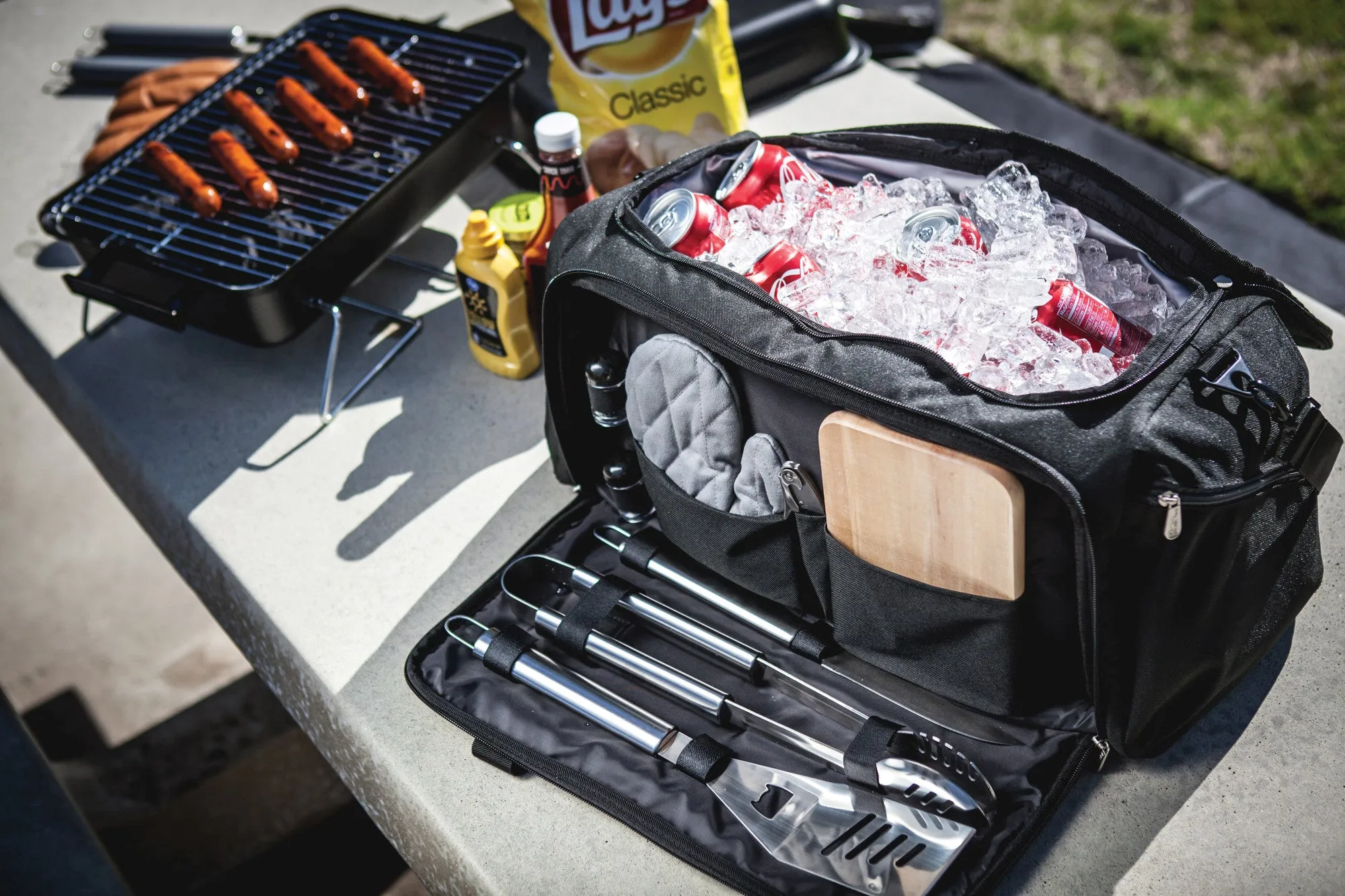 Cleveland Browns - BBQ Kit Grill Set & Cooler