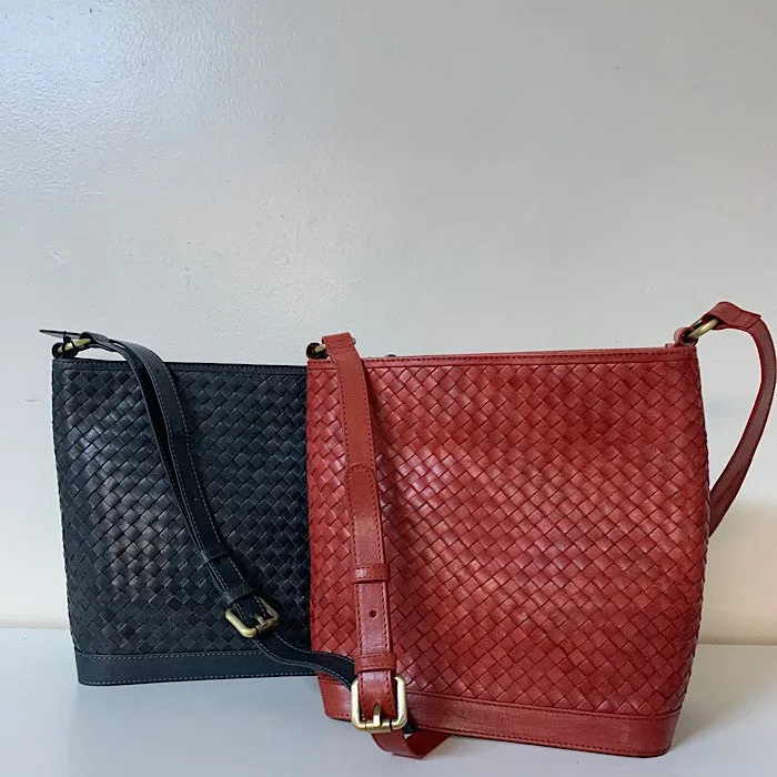 LEATHER HANDBAG RED WOVEN SHOULDER