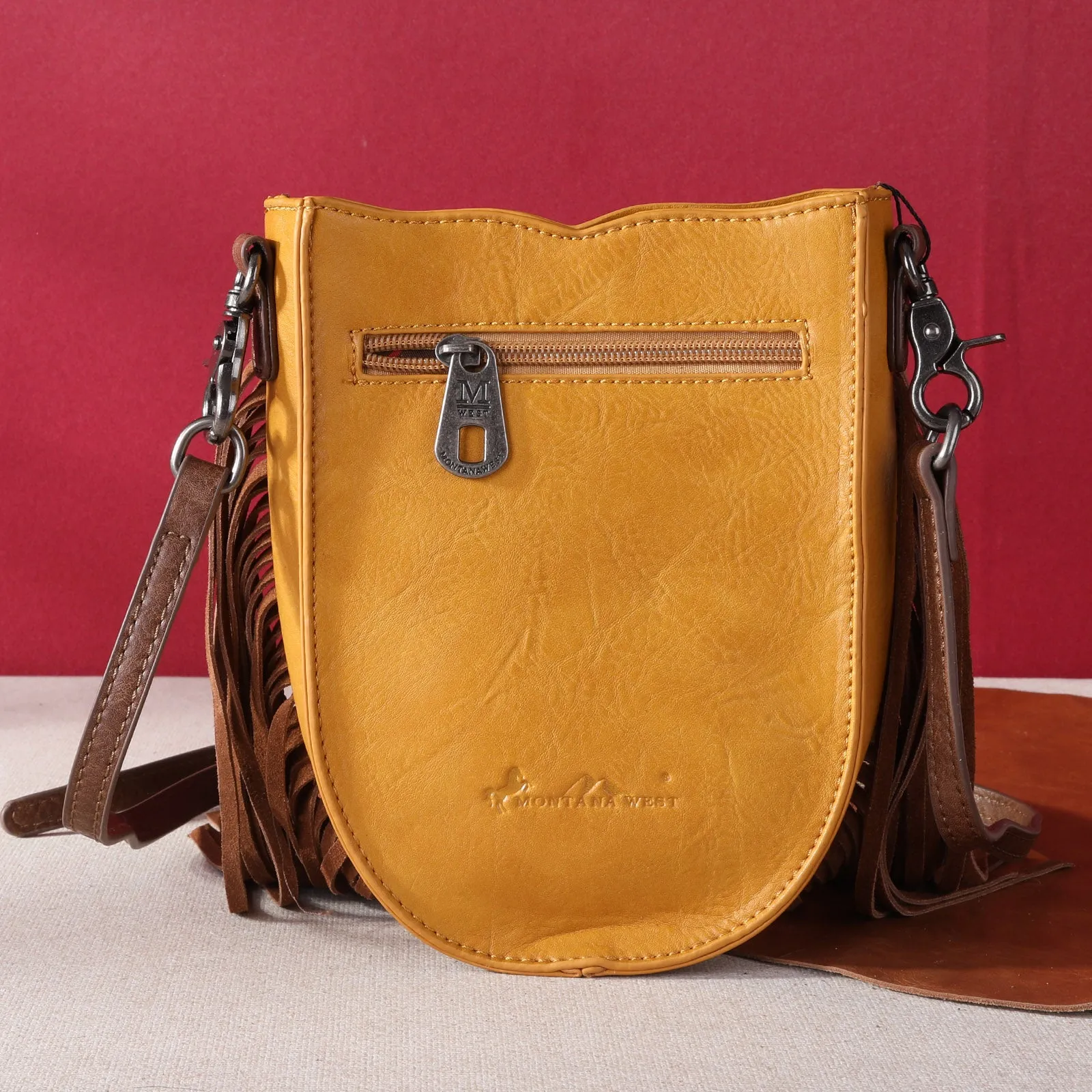 MW1243-8366 Montana West  Fringe Concho Crossbody