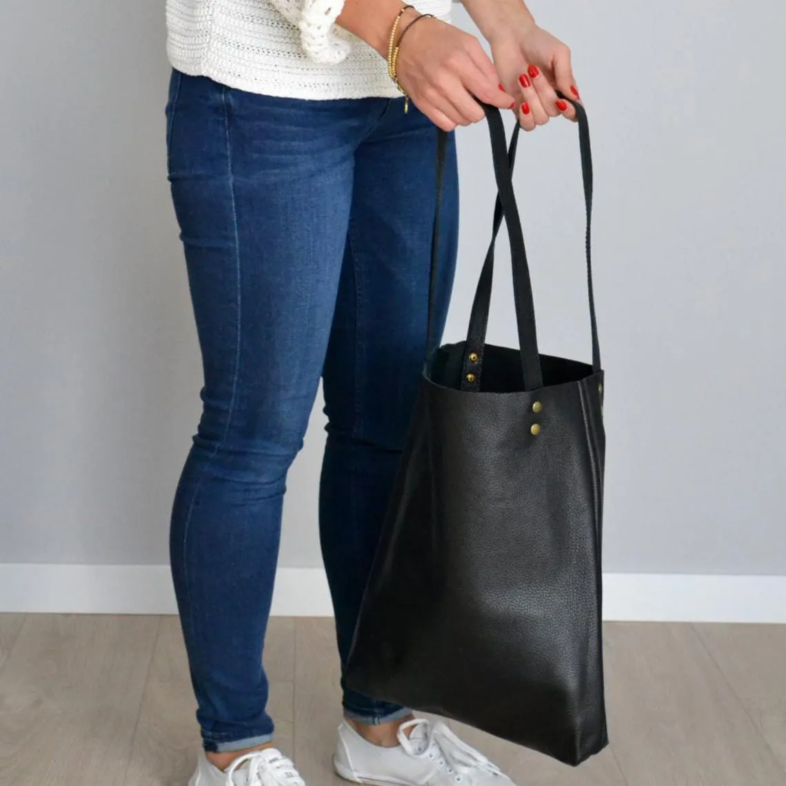 RECTANGULAR LEATHER TOTE BAG