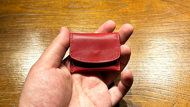 The Cowhide Coin Wallet (Red) by Bacon Magic - Trick