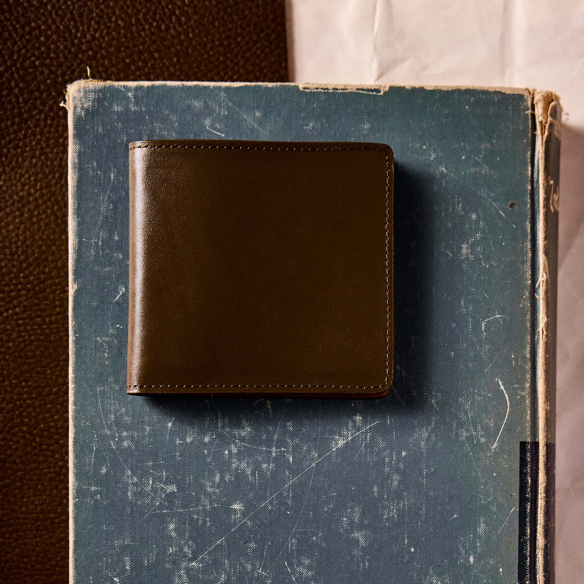 The Minimalist Billfold Wallet in Brown