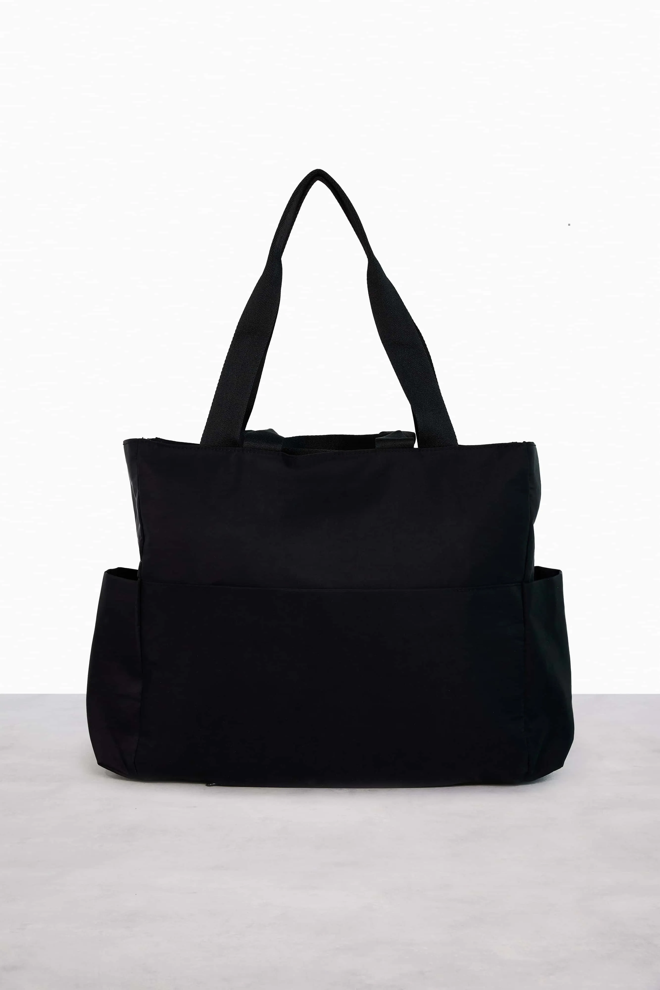 The Sport Carryall in Black